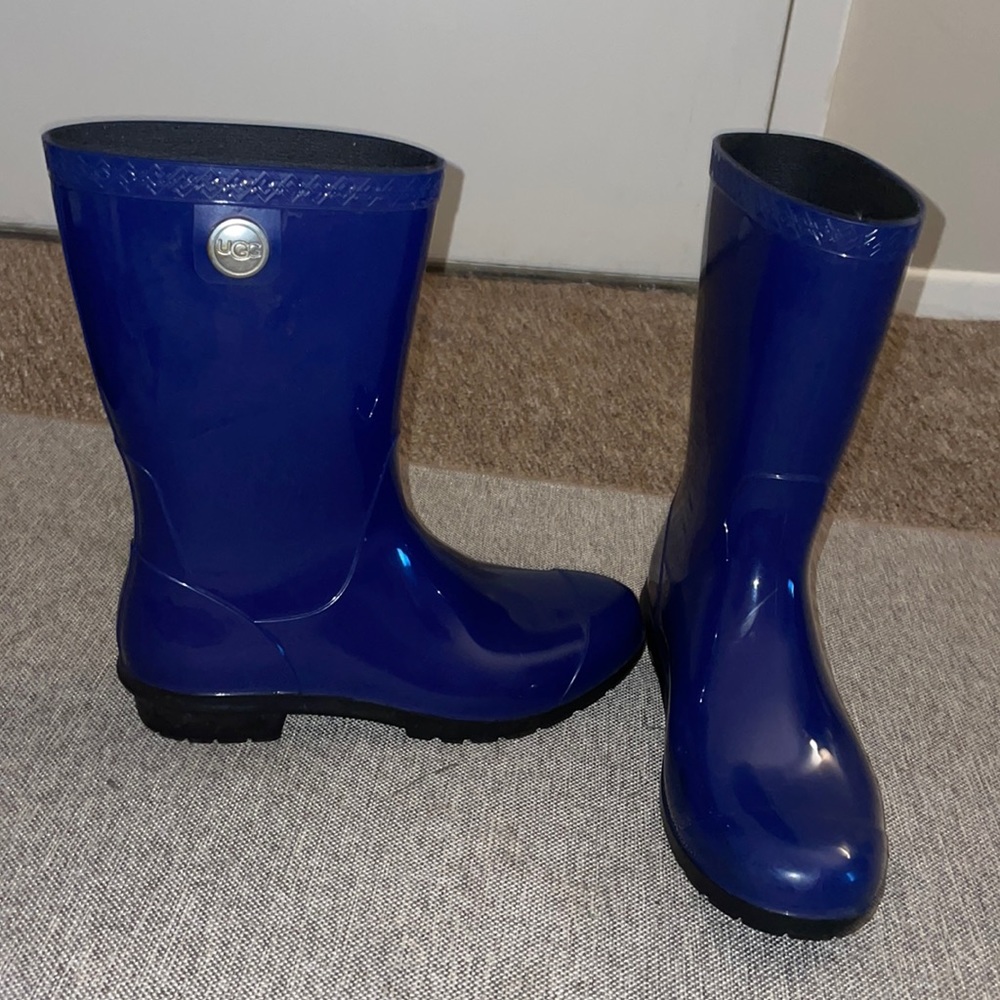UGG rain boots